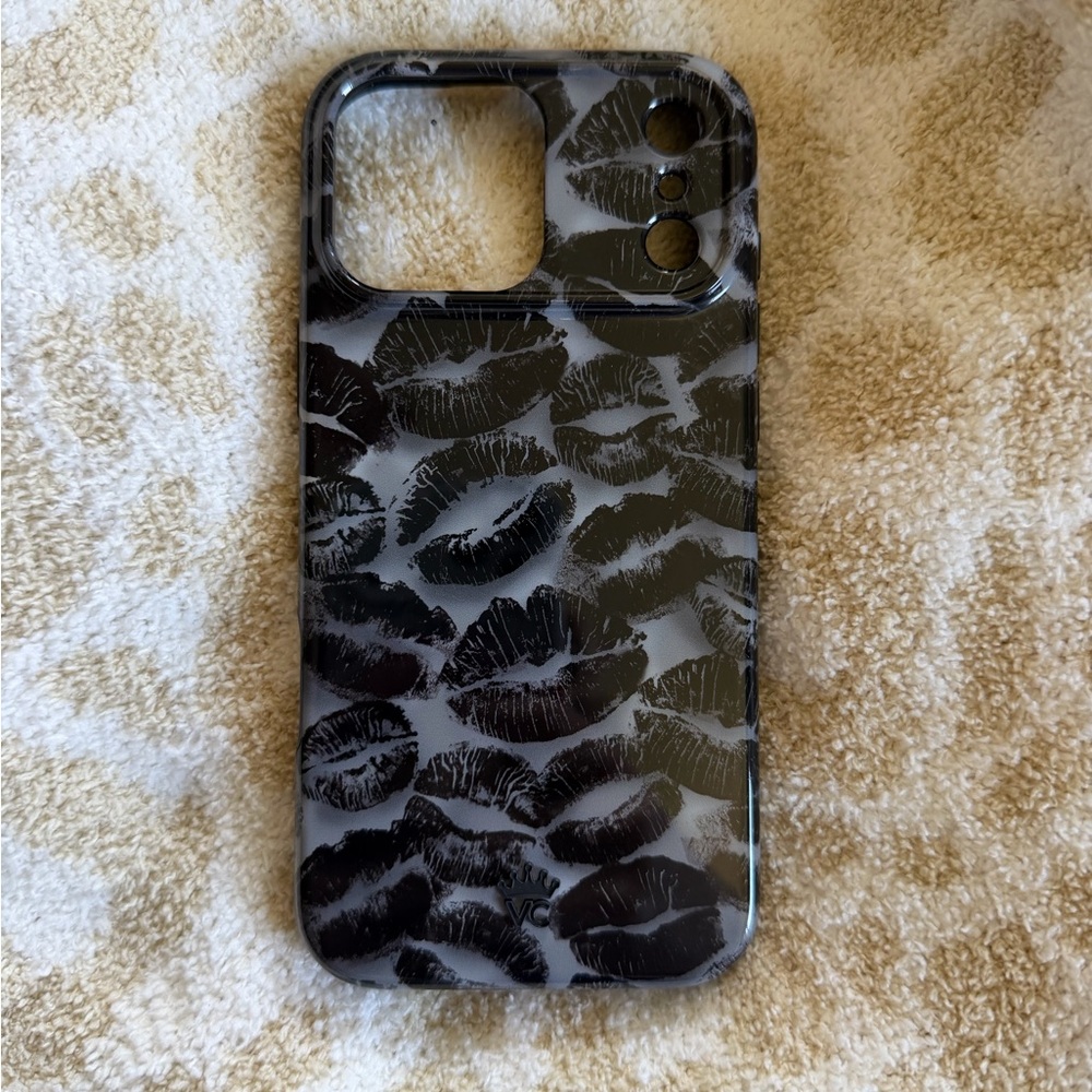 iPhone 17 Pro Max Velvet Caviar Case